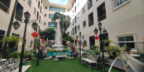 Bang Sao Thong Hotel | Napheera Royal Tel