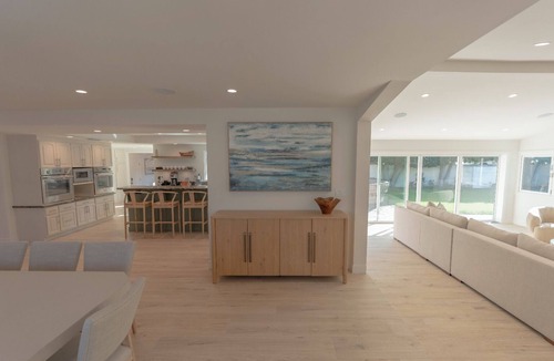 Naples House | Naples Bayside Estate, Modern 5 Bedroom 5 Bath, Near Beach