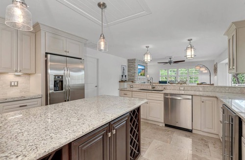 Park Shore House | Naples Coastal Beach Cottage W/Private Pool - Walk to the Beach & Waterside!