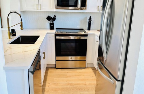 Old Naples Condo | Naples Sol waterfront condo newly remodeled