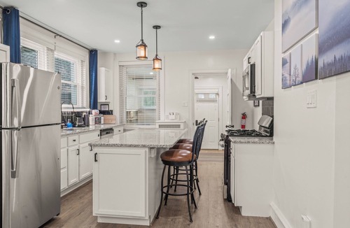 Merion Station Apartment | Narberth 3BR: King Bed, Garage, EV Charger, Gym, Yard, AC, Laundry, Walk to Rail