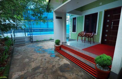 Perintalmanna House | Narmada pool villa kavery