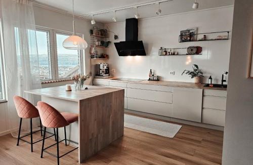 Narvik Apartment | Narvik Mountain Homes Sunset View and Sauna