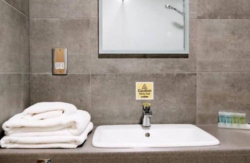 Milton Keynes Hotel | National Badminton Centre