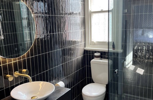 Rozelle Hotel | Native Rose Hotel