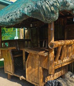 Dasmarinas House | Natural Haven with Netflix Kubo Videoke & Alfresco Dining