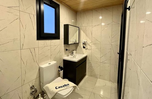 Kas House | Nature Escape Rustic Bungalow with Backyard in Kas