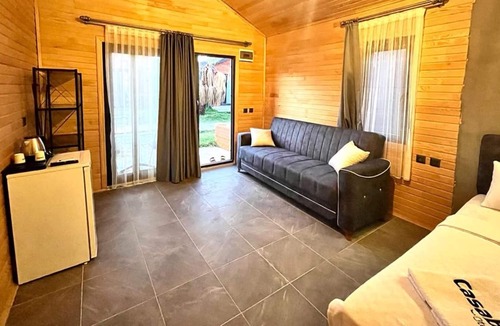 Kas House | Nature Escape Rustic Bungalow with Backyard in Kas
