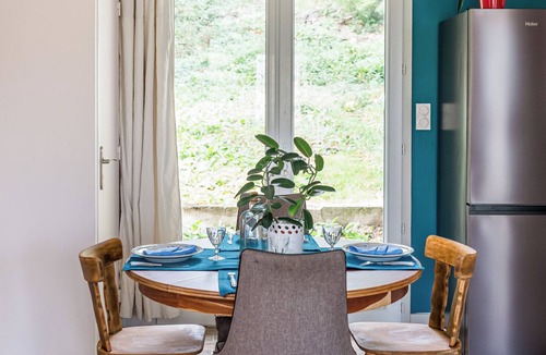 Bellerive-sur-Allier Cottage | Nature gîte for family get-togethers - 10 minutes from Vichy
