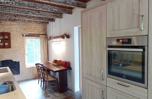 Montcabrier House | Nature gites for groups, 14 people, 7 bedrooms, 4 bathrooms, with swimming pool on 8 hectares of parkland