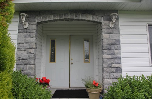 Maple Ridge House | Nature Heaven, One Bedroom Suite