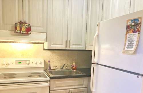 St. Cloud Cottage | Nature Lovers Bungalow near Orlando, Disney, In St. Cloud