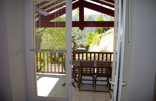 Arneguy House | Nature vacation in a 17th century stone barn.