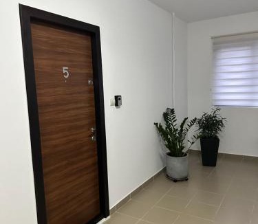 Adjud Apartment | Natymar