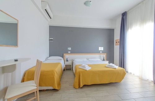 Viserba Hotel | NAUTIC BEACH HOTEL