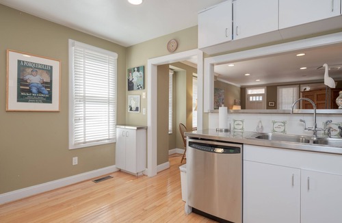 Eastport House | Nautical Feel to This Beautiful Eastport Home
