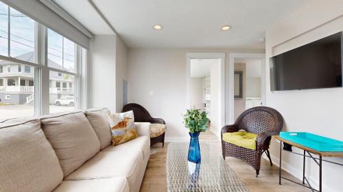 Ocean Park House | Nautical View by Bayley Vacation Rentals