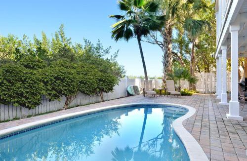 Key West House | Nautical Wheeler