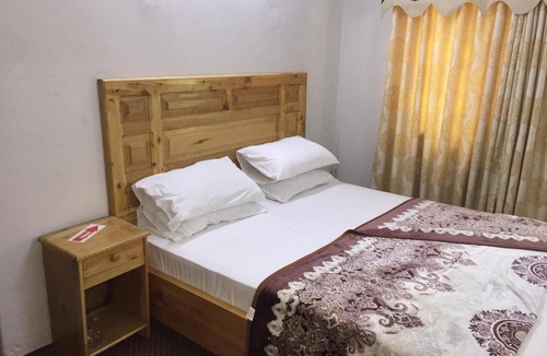 Gilgit House | Naveed Tourist Inn