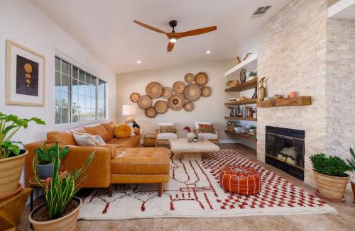 Landers House | Navigate Stays Presents Mystic Sky Desert Ranch