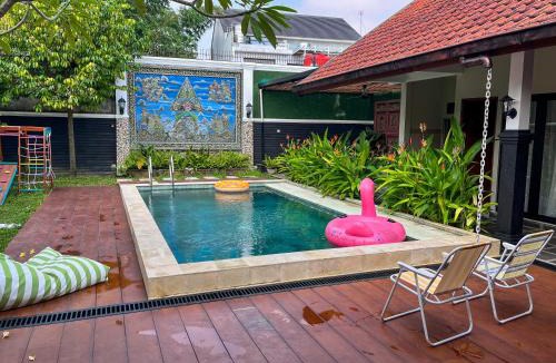 Solo City Centre Villa | Ndalem Srigading Villa Solo Entire Villa