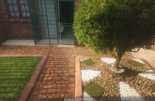 Germiston House | Ndau Mbili