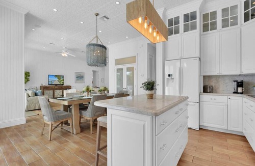 Old Naples House | NEAPOLITAN SKY - Key West Style Home in Olde Naples