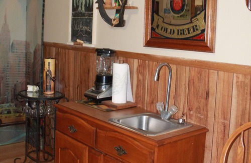 Darien House | Near Blue n Hall Marina, Kayaking, Fishing, Boating, Birding, Biking,