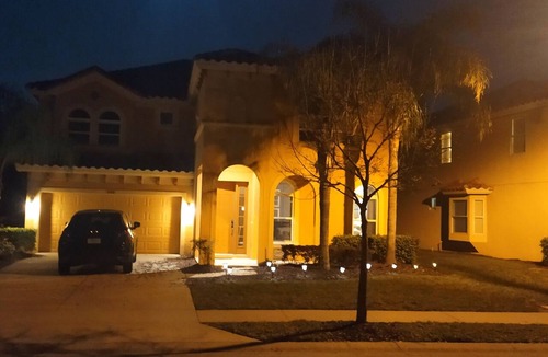 Watersong Villa | Near Disney 6BR Villa | Huge 40ft Screened Pool Deck | No Front & Rear Neighbors