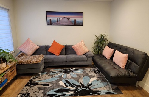 Buena Park Condo | Near Disneyland Knott's Berry & Farm