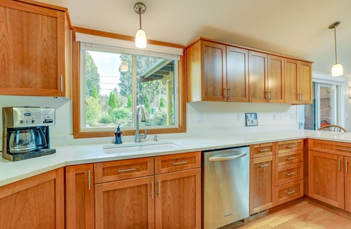 Arbor Heights House | Near Eats & Brews! Beautiful Seattle Home w/Patio
