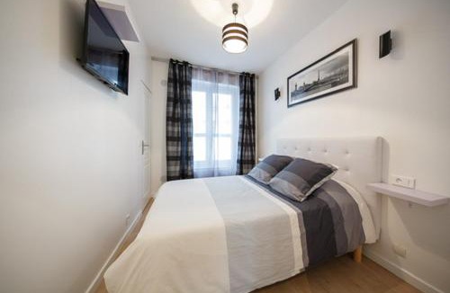 Quartier du Gros-Caillou Apartment | NEAR EIFFEL TOWER - BEAUTiFUL FLAT