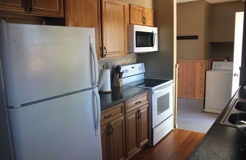 Bozeman House | Near everything. Surrounded by parks, and trails. Sleeps 6. Basecamp for Montana