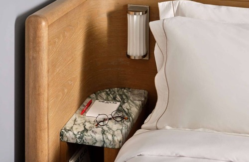 Lower Allston Hotel | Near Fenway | Gym. Restaurant + Full Kitchen