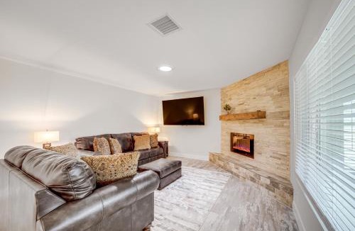 Lake Montezuma House | Near Hiking: Lake Montezuma Home w/Yard!