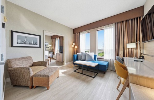 Carteret Apartment | Near NYC Superior King Suite Premium Comfort Workspace