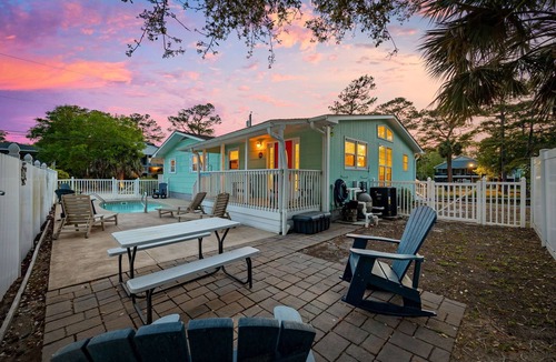 Surfside Beach House | Near Ocean, Beach & Water, Pvt. One Level Home,Pool, Porches,Golf Cart, Extras!