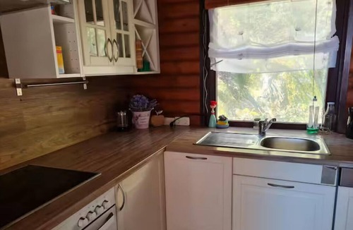 Windorf Cabin | Near Pullmann City - small house in the middle of nature. Vacation for the whole year.