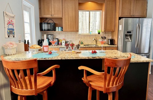 Gouldsboro House | near ski/waterpark ✾ heated pool✾ fire pit ✾ near lake ✾ game room ✾ 3 porches