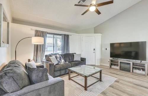 Peoria House | Near Spring Training! Peoria Gem w/Pool & Hot Tub