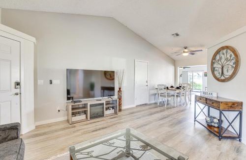 Peoria House | Near Spring Training! Peoria Gem w/Pool & Hot Tub