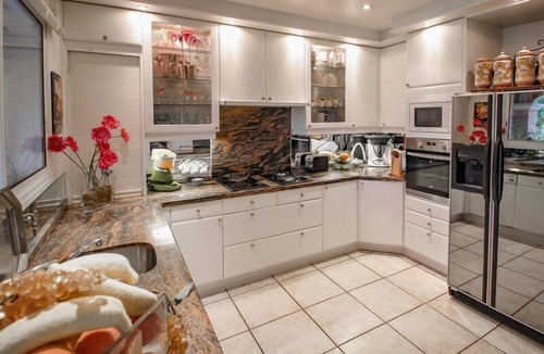 Saint-Etienne-du-Gres House | Near St-Rémy-de-Provence, holiday villa with nice pool, pets welcome (1).