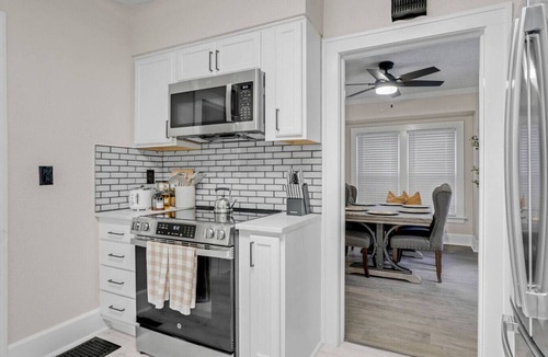 Ashtabula House | Near Walnut Beach, Near Bridge St., Sleeps 6
