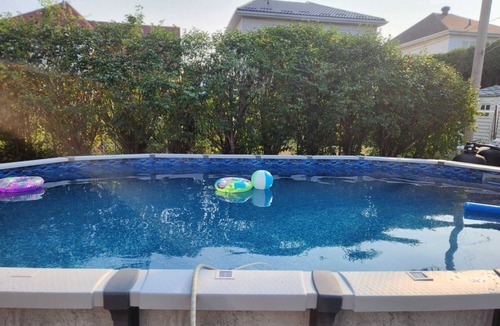 L'Ile-Perrot Apartment | Neat basement with Gym and swimming Pool