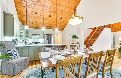 Vein Mountain House | Nebo Home w/Hot Tub: Wheelchair Accessible