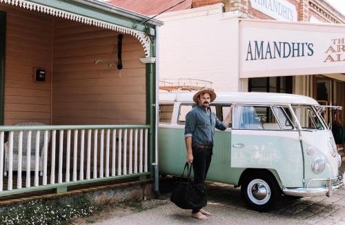 Beechworth House | Ned Kelly’s Marlo Cottage - in the best Beechworth location