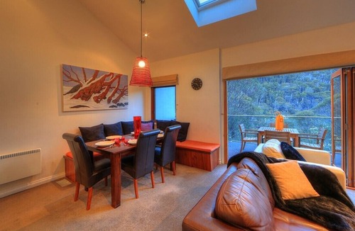 Thredbo Apartment | Neebarran Lodge Thredbo - Ski In Ski Out