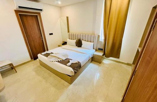 Faizabad Hotel | Neelkanth Hotel