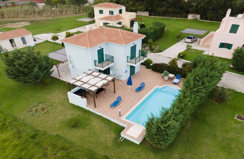 Sami Villa | Nefeli (2 Bedrooms, Sleeps 4 upstairs)