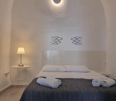 Vothon Apartment | Nefeli Traditional Cave Houses